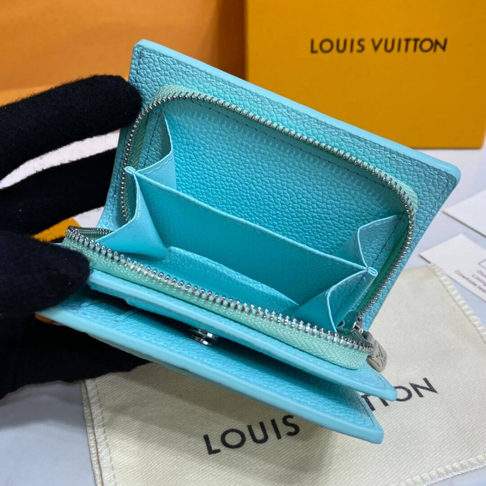 Louis Vuitton Clea Wallet M81529 M81564