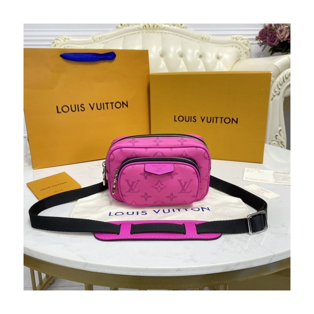 Louis Vuitton Outdoor Pouch Rosy M30781