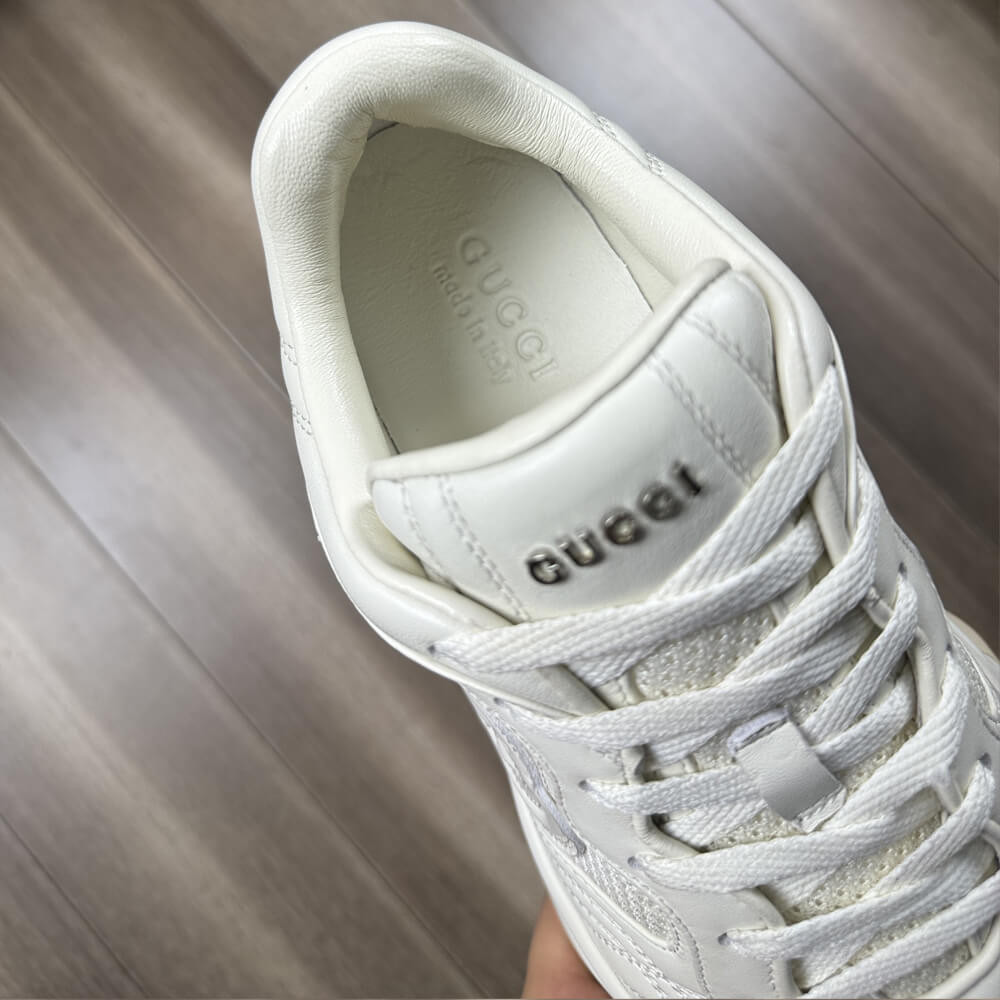 Gucci Ripple Trainer in Off White Leather 771653