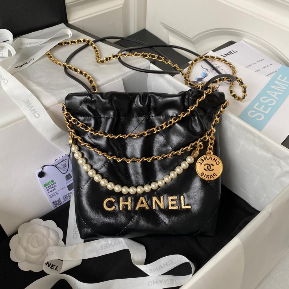 Chanel Mini 22 Handbag in Shiny Crumpled Calfskin Black with Pearl Chain AS4416