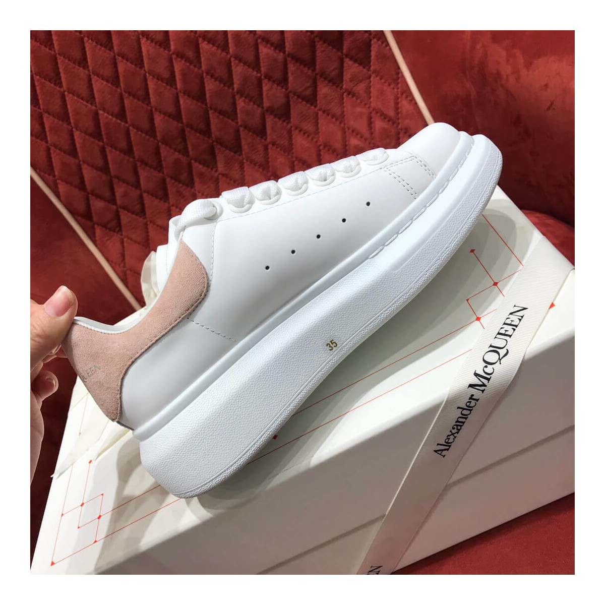 Alexander McQueen Oversized Sneaker 5537 White/Light Pink