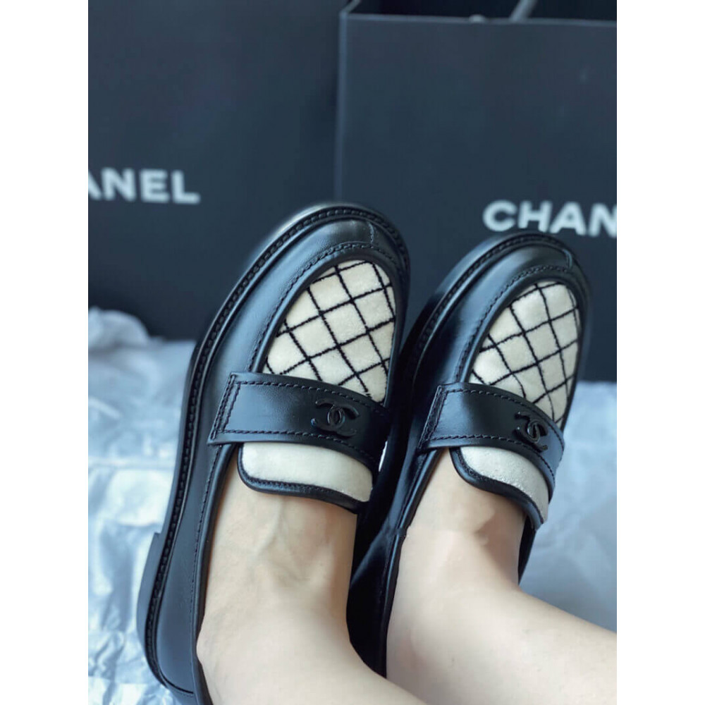 Chanel Black Leather and White Velvet Loafers