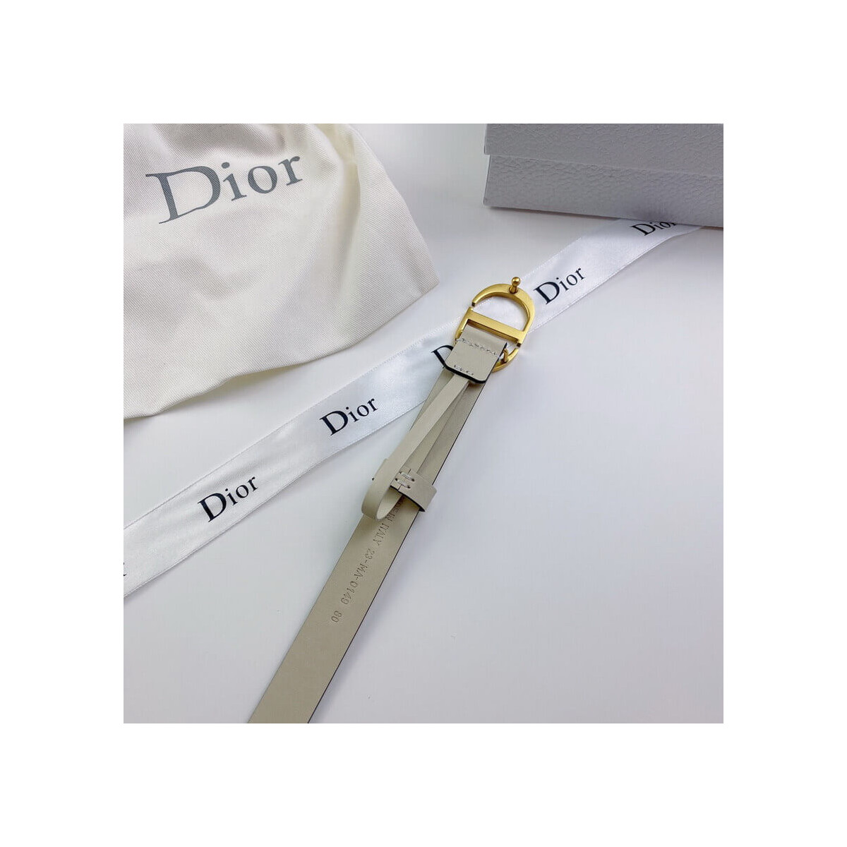 Christian Dior White Leather 20 Montaigne Belt