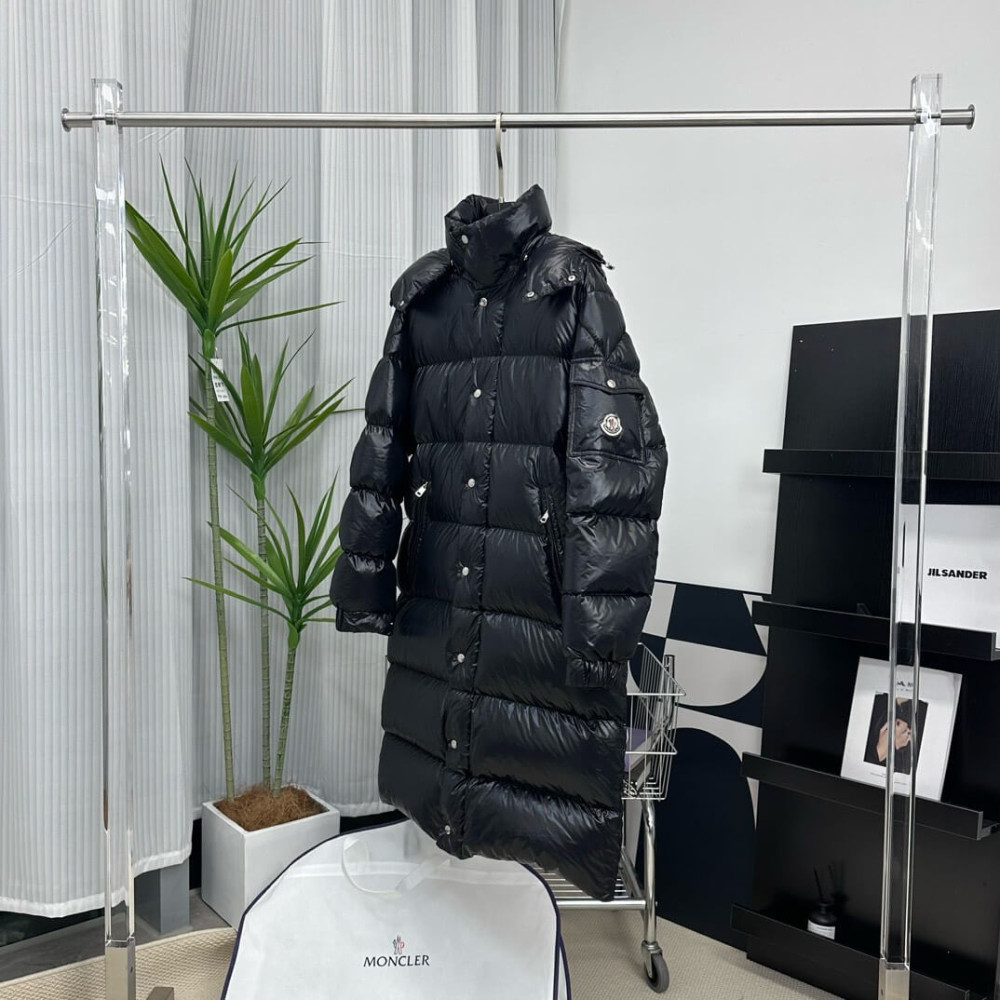 Moncler Hanoverian Long Down Jacket Black 20911