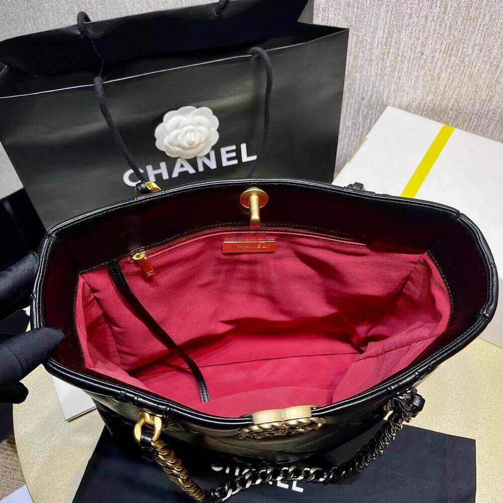 Chanel 19 Shopping Bag Lambskin AS3519