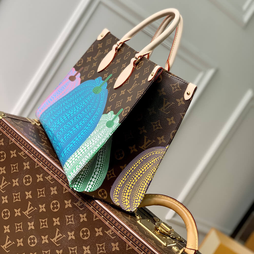 LV x YK OnTheGo MM with Pumpkin Print M46466