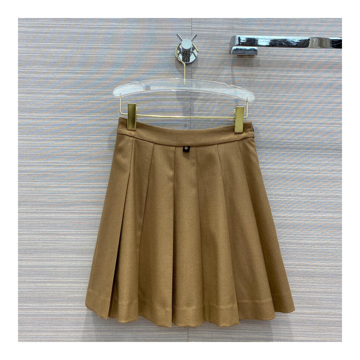 Louis Vuitton A-Line Mini Skirt 1A605K