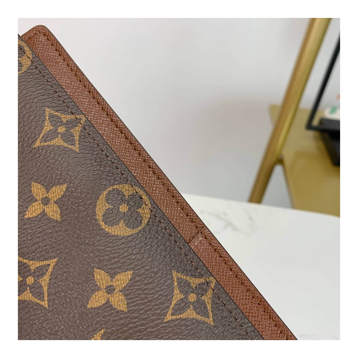 Louis Vuitton Monogram Canvas Brazza Wallet M66540