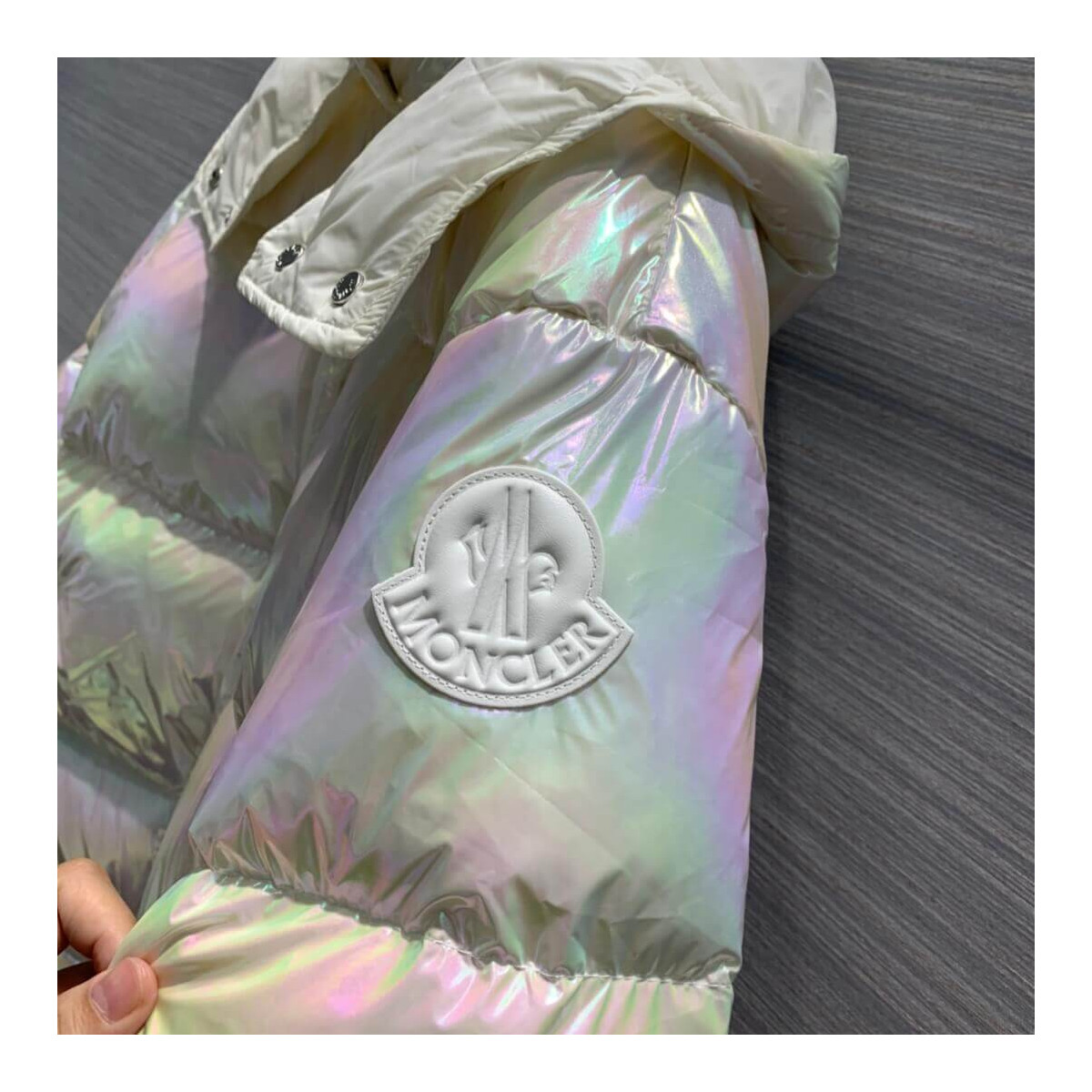 Moncler Daos Water Resistant Iridescent Hooded Down Puffer Coat