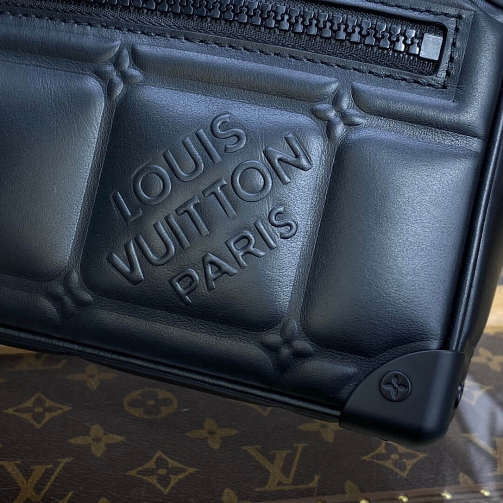 Louis Vuitton Puffy Leather Mini Soft Trunk M81611 Black