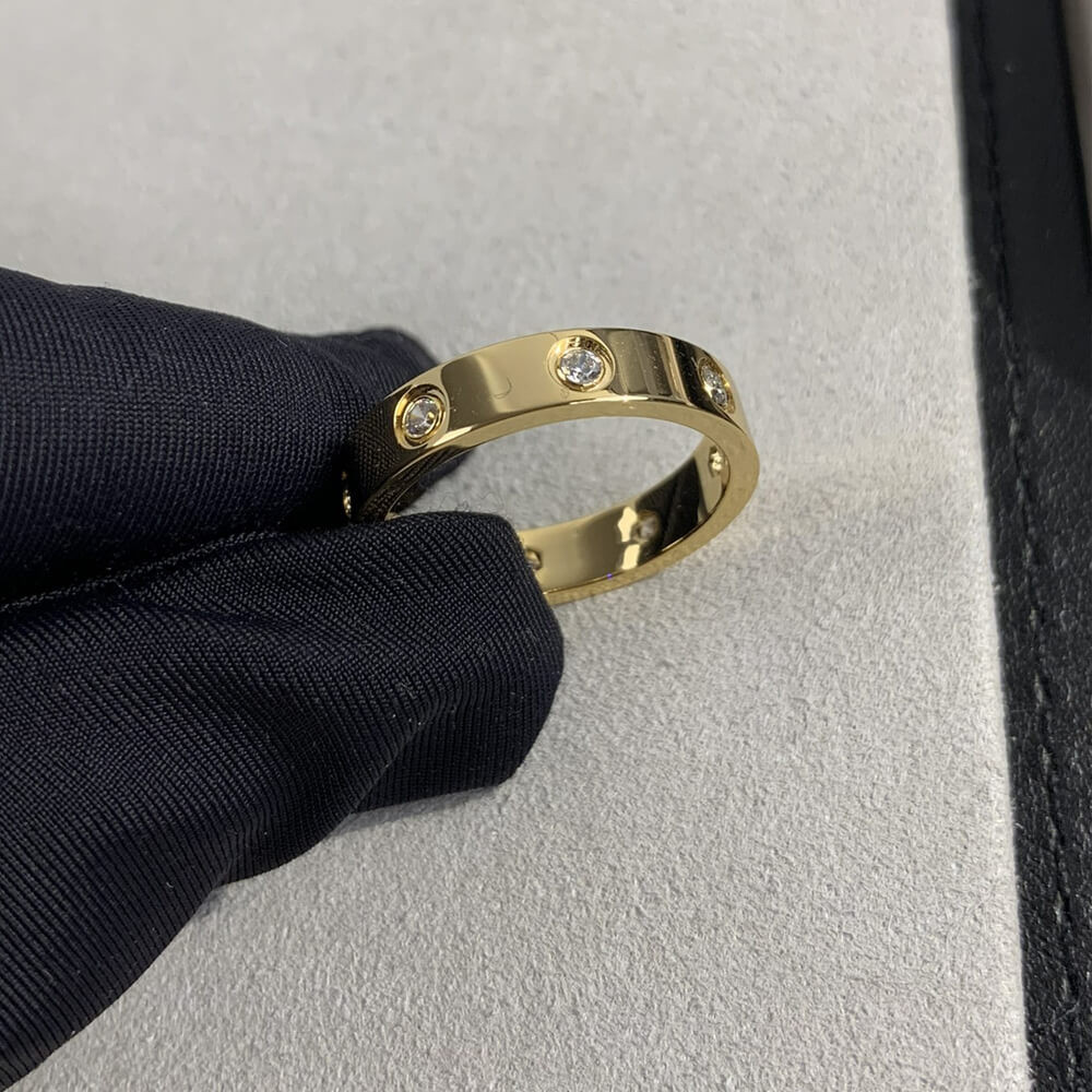 Cartier Love Wedding Band Fashion Ring 8 Diamonds