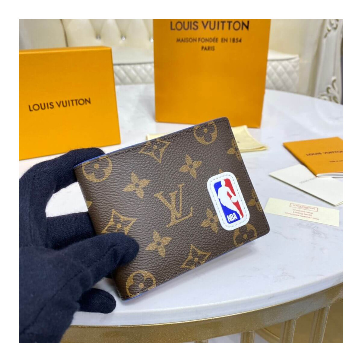 Louis Vuitton LV x NBA Multiple Wallet M80105