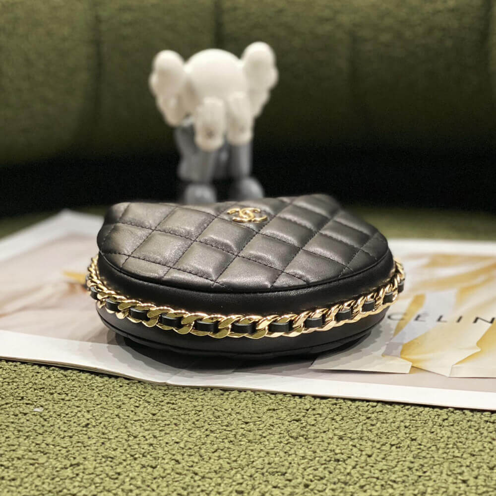 Chanel Lambskin Pouch AP3095