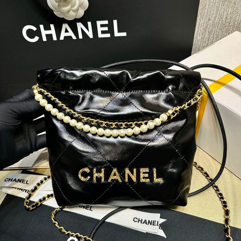 Chanel 22 Mini Bag Shiny Crumpled Calfskin with Pearl Chain AS3980