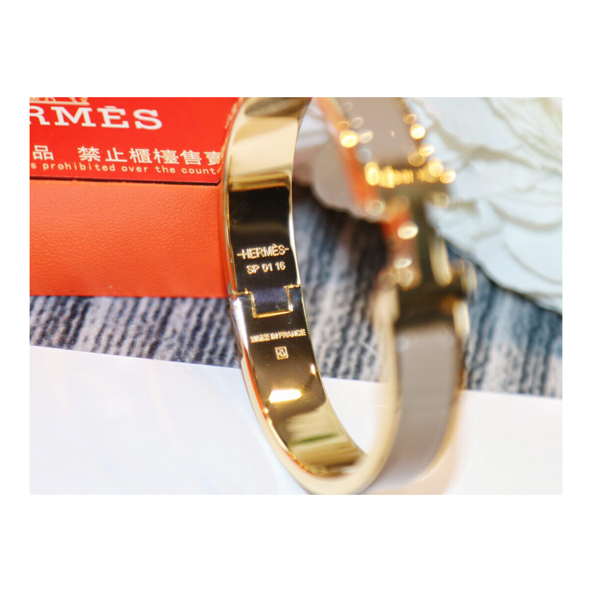 Hermes Narrow Clic H Bracelet In Grey