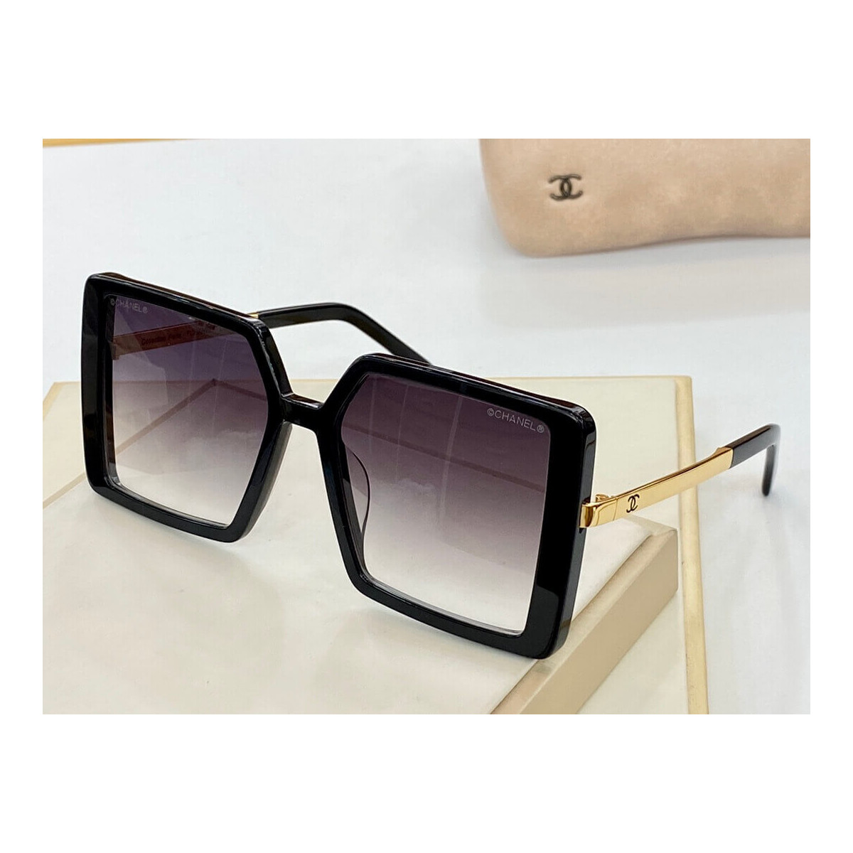 Chanel Rectangle Sunglass 5529