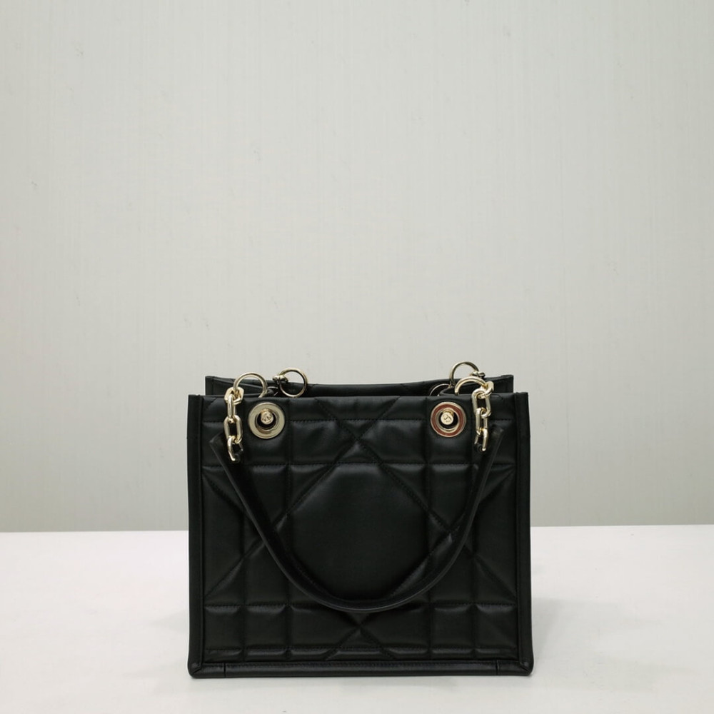 Dior Small Essential Tote Bag M8720