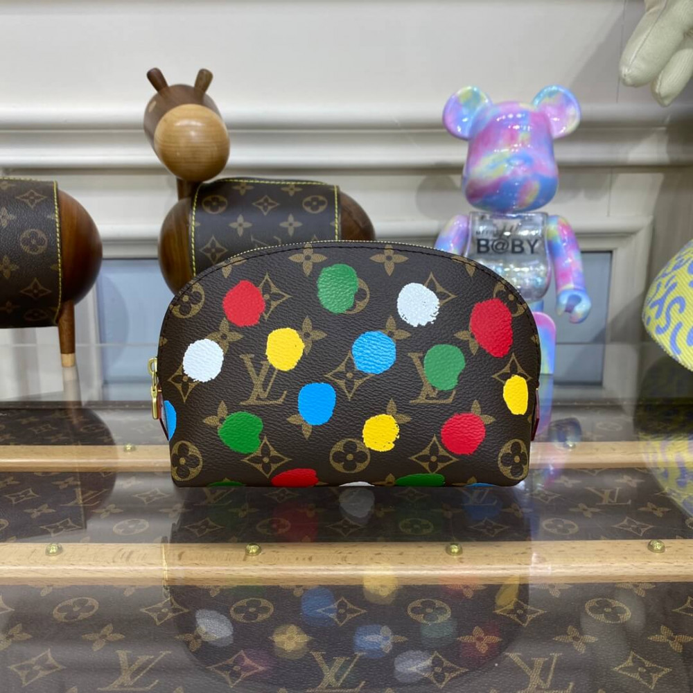 Louis Vuitton Yayoi Kusama Cosmetic Pouch M81895