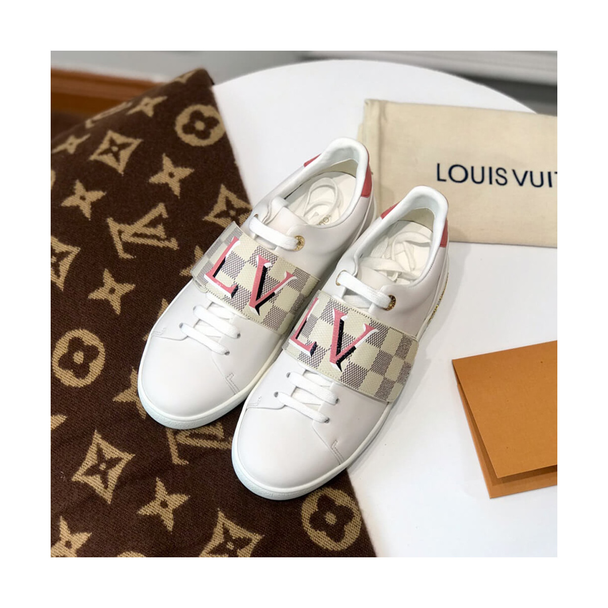 Louis Vuitton Frontrow Sneaker 1A5N59