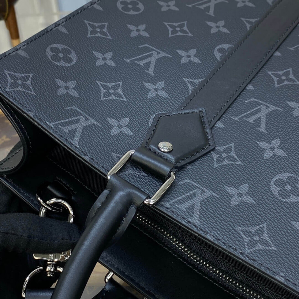 Louis Vuitton Monogram Eclipse Canvas Sac Plat M46452