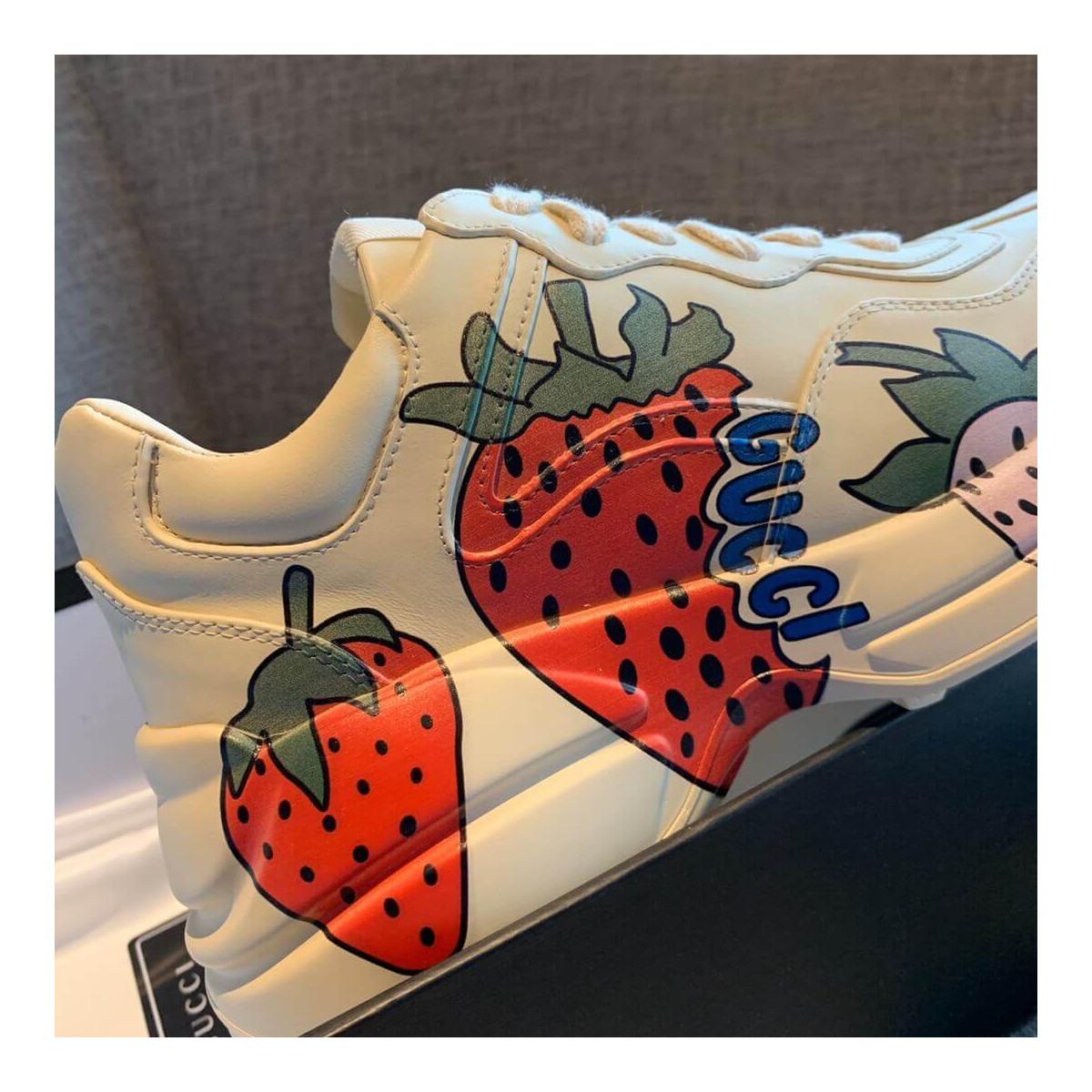 Gucci Rhyton Sneaker With Gucci Strawberry 576963