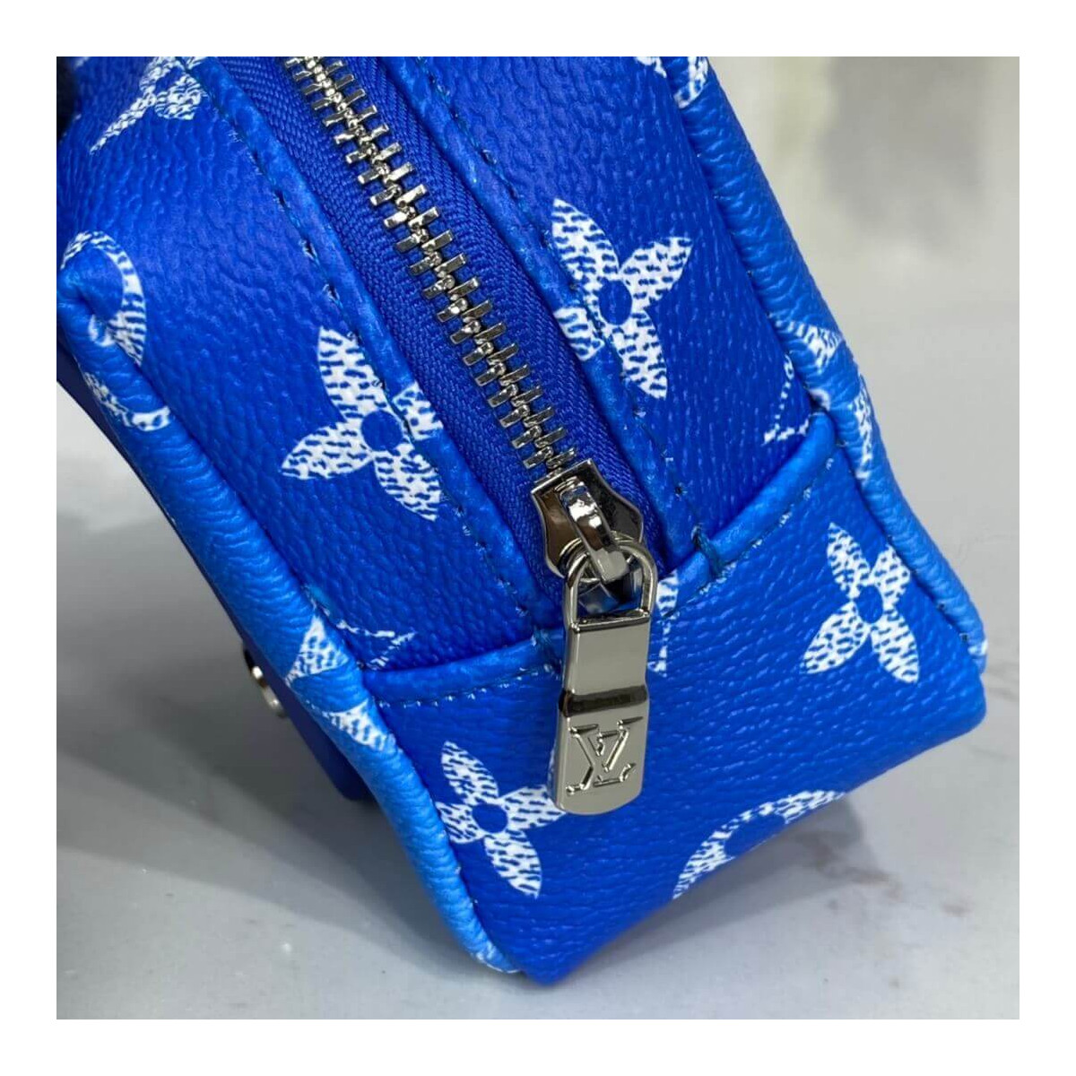 Louis Vuitton Clouds Squared Pouch Bag Charm MP2792