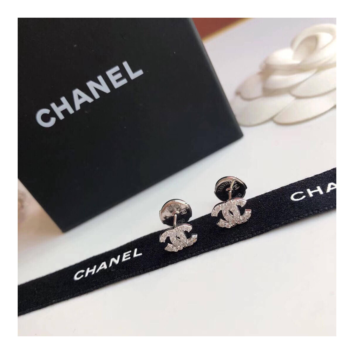 Chanel Crystal CC First Class Stud Earrings 447884