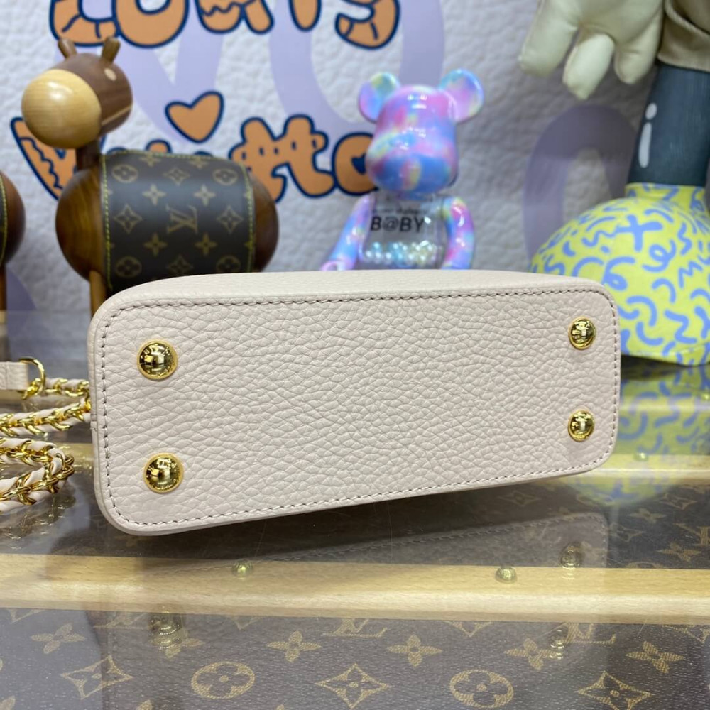 Louis Vuitton Capucines Mini M23082 Quartz White