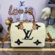 Louis Vuitton Ski Shearling Speedy Bandouliere 25 M23468