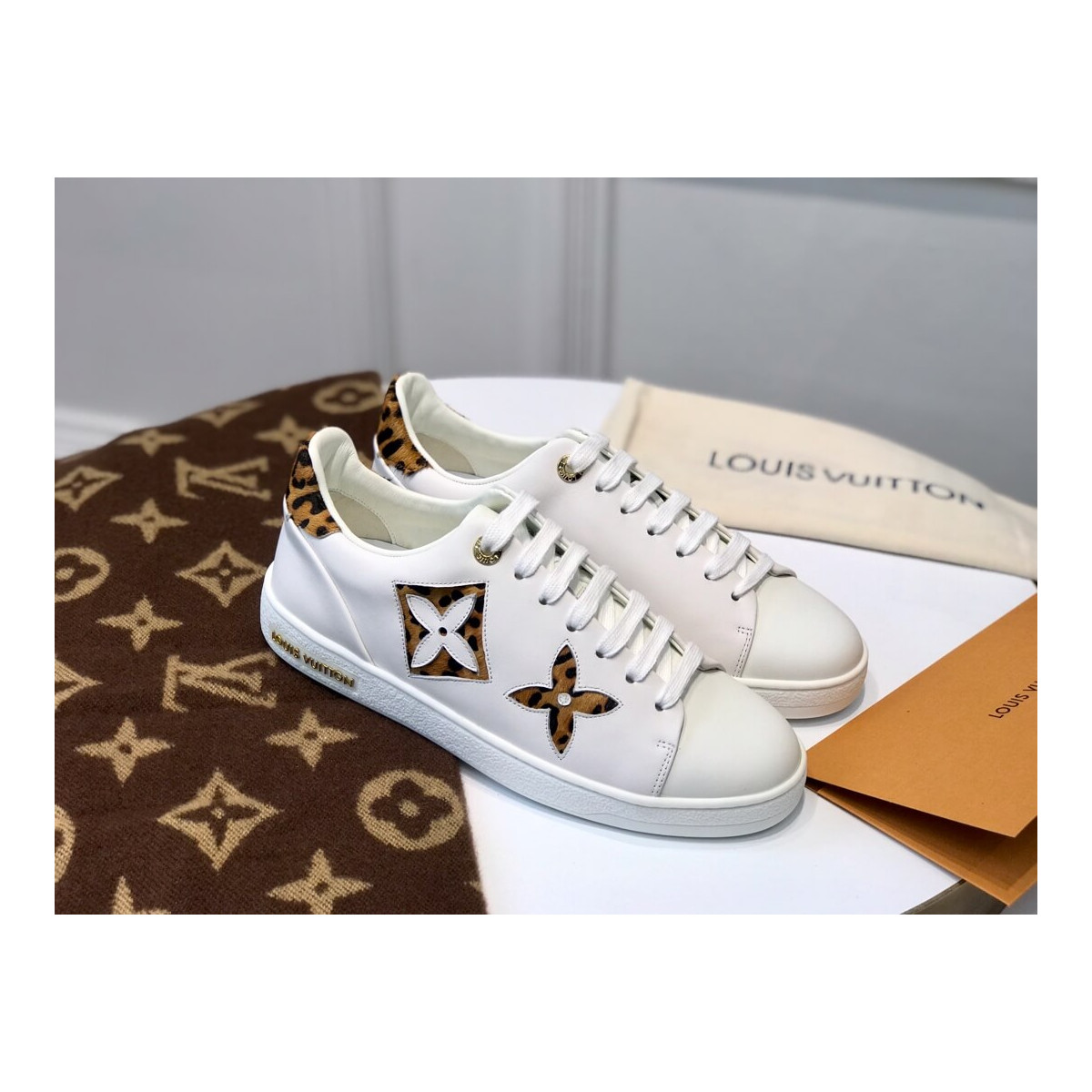 Louis Vuitton Monogram Jungle Frontrow Sneaker 1A5NQ4