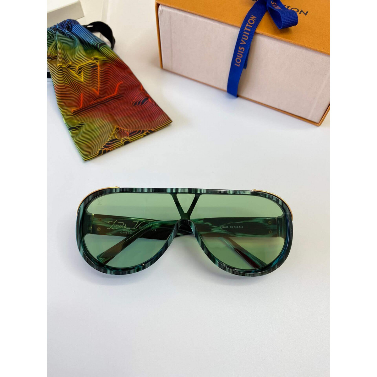 Louis Vuitton Sunglasses Z1266W