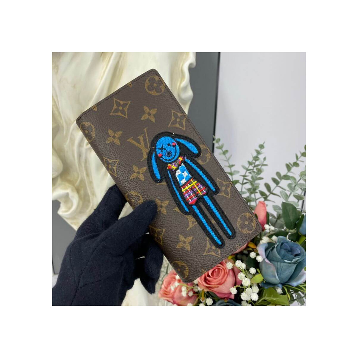 Louis Vuitton Brazza Wallet M80158