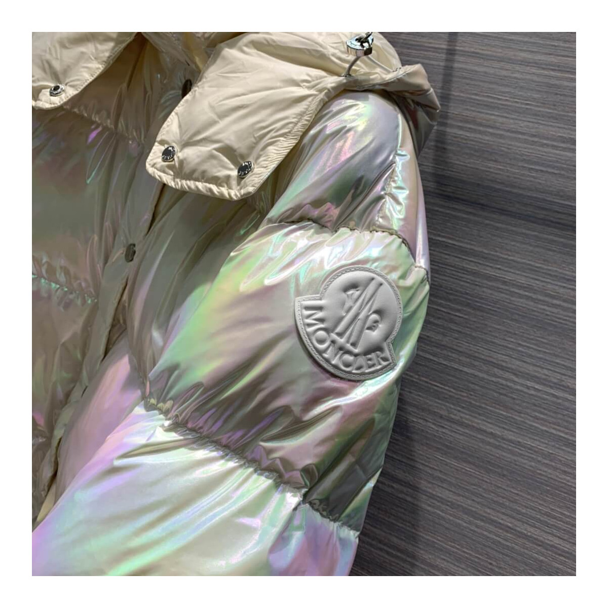 Moncler Daos Long Water Resistant Iridescent Hooded Down Puffer Coat