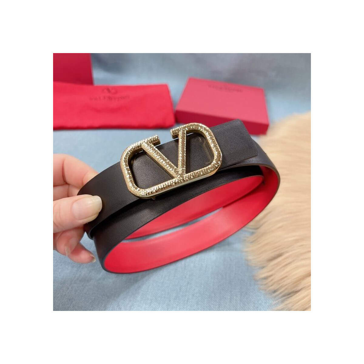 Valentino Reversible Vlogo Signature Belt In Glossy Calfskin 30mm