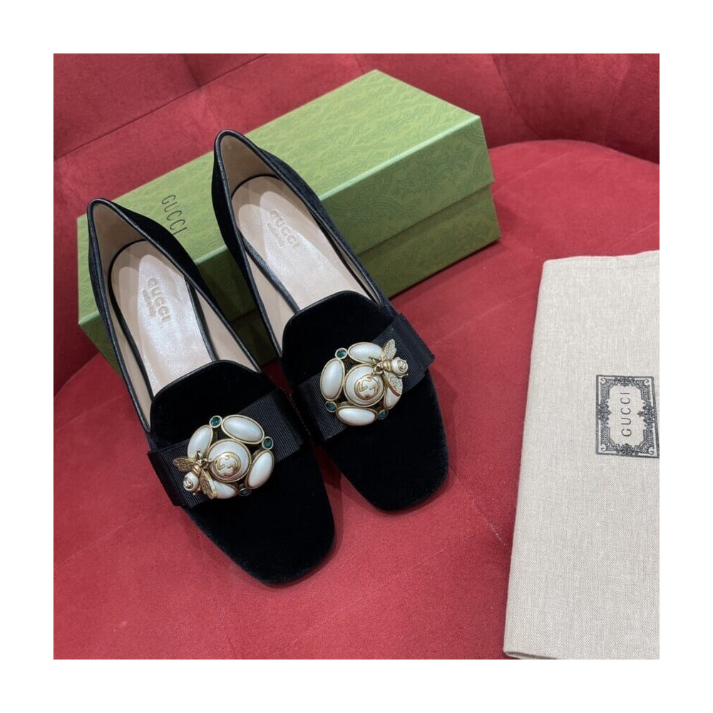 Gucci Velvet Etoile Pearl Embellished Loafers 474491