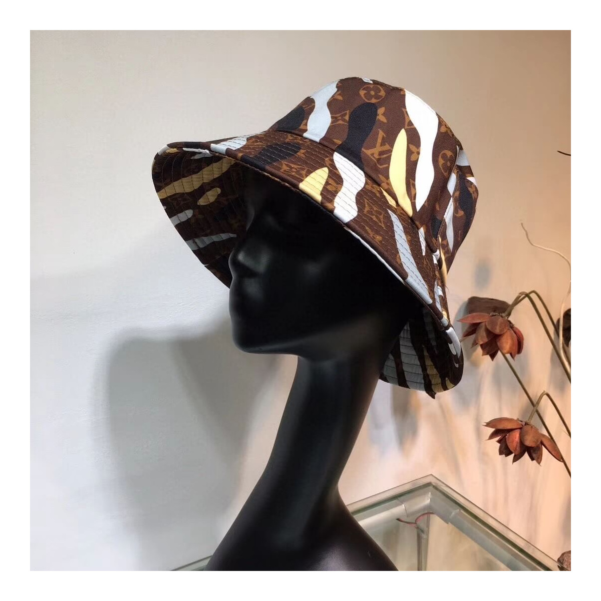 Louis Vuitton LvXLoL Bucket Hat M76232