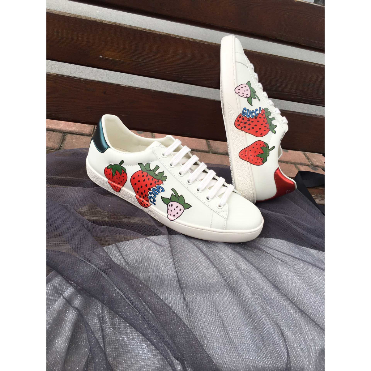 Gucci Ace Sneaker with Strawberry 577147