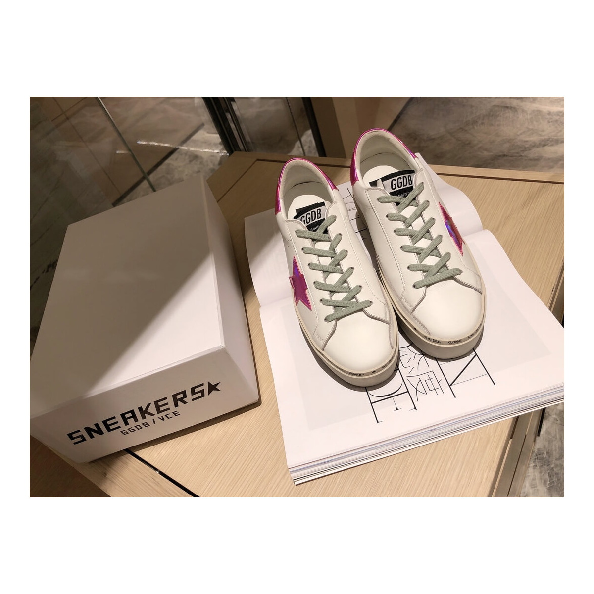 Golden Goose Hi Star Sneakers G36945-6