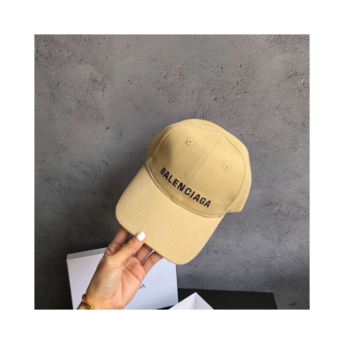 Balenciaga Caps 5291923