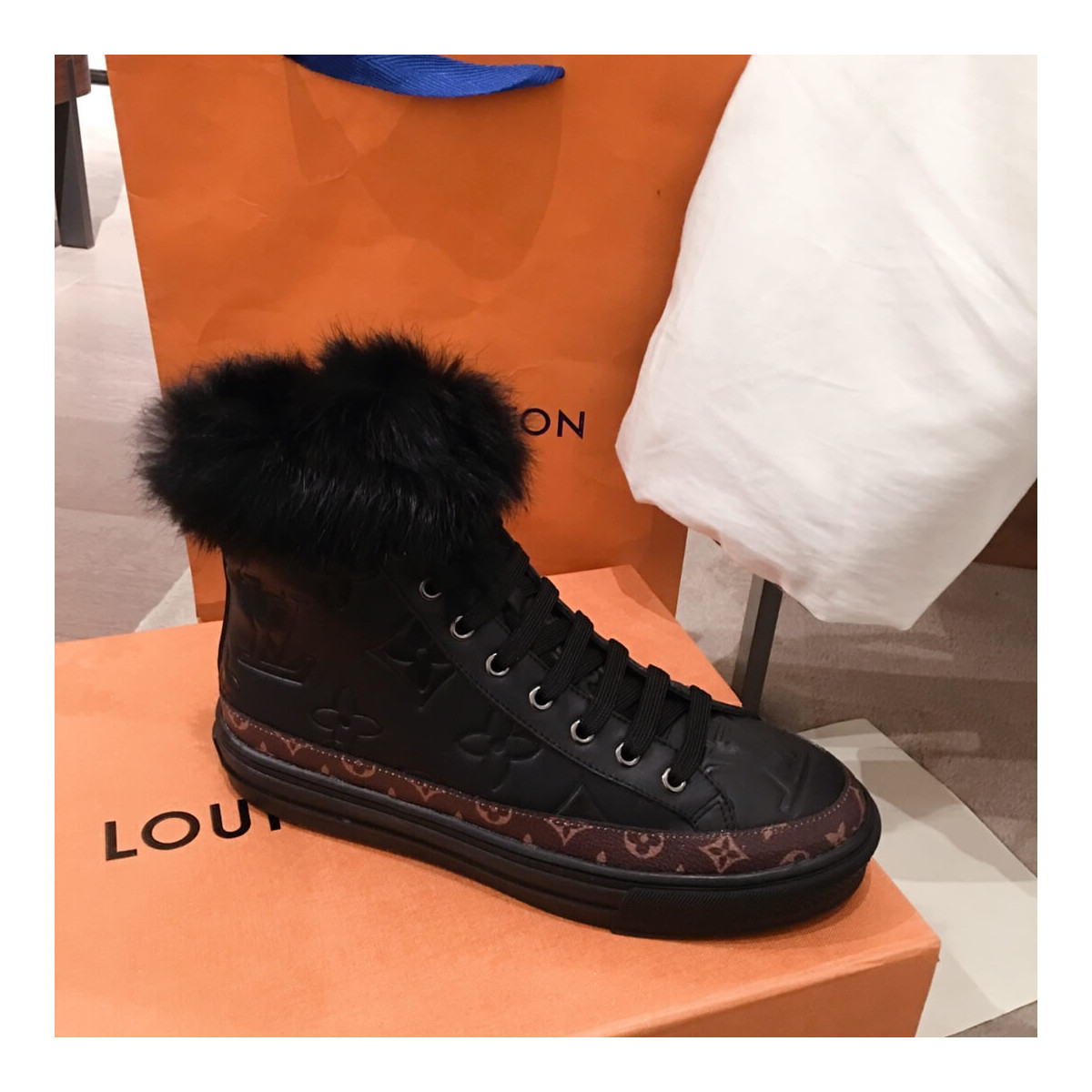 Louis Vuitton Fur Lined Sneaker 5C3137