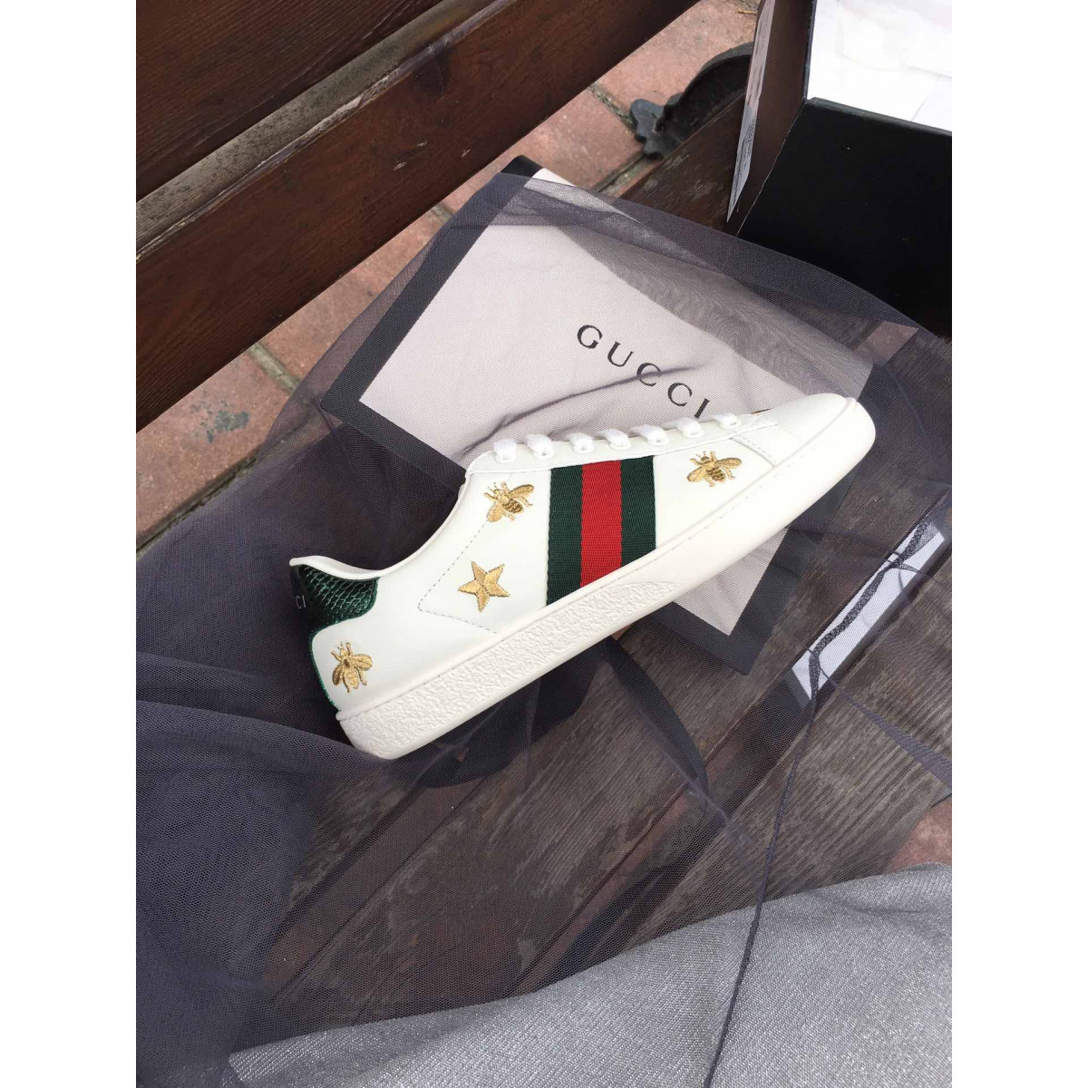 Gucci Ace Bee And Star Embroidered Sneaker 386750