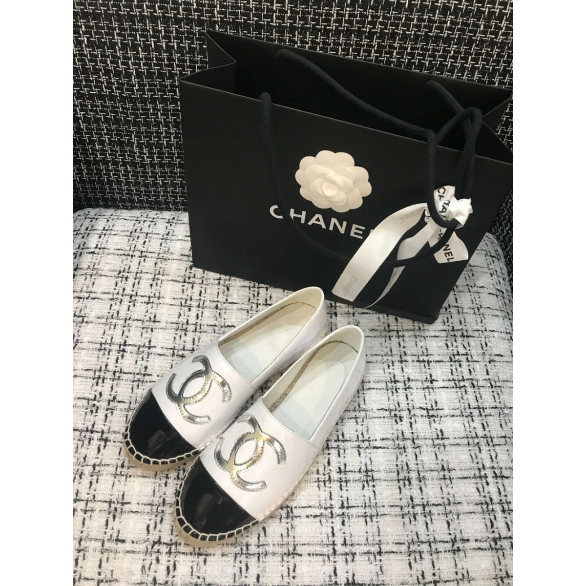 Chanel Patent Calfskin &amp; Metallic Goatskin Espadrilles G29762