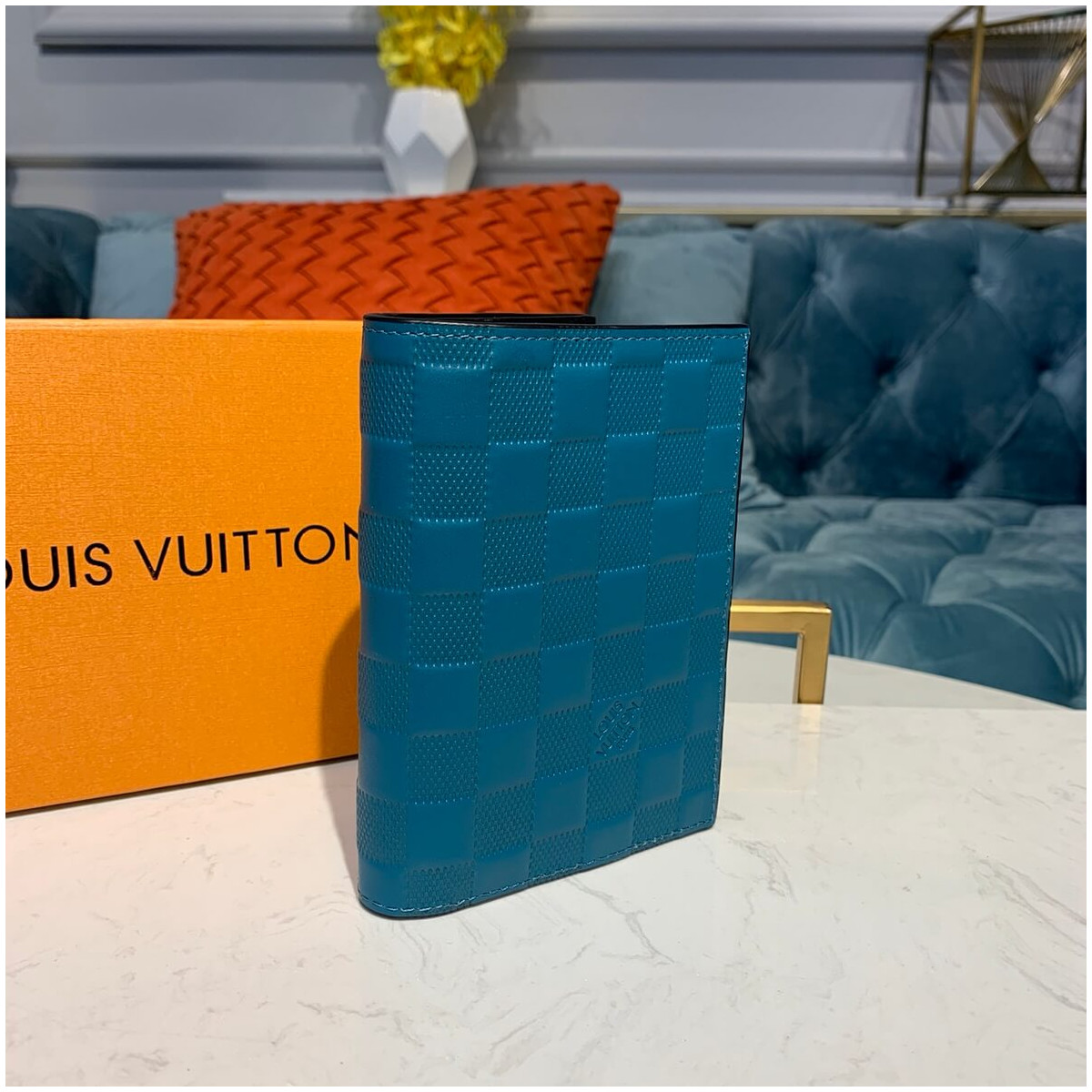 Louis Vuitton Damier Infini Passport Cover N60181