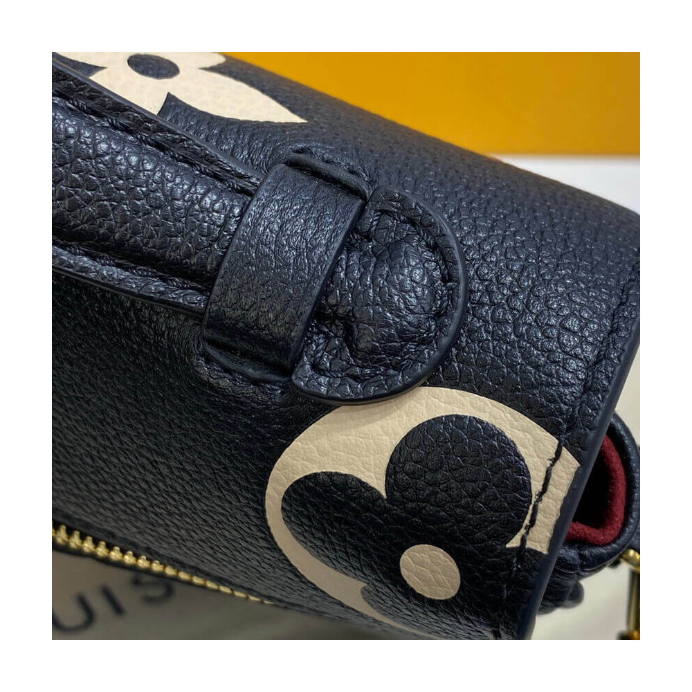 Louis Vuitton Pochette Metis M45773