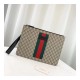 Gucci Portfolio GG Supreme Pouch 433665