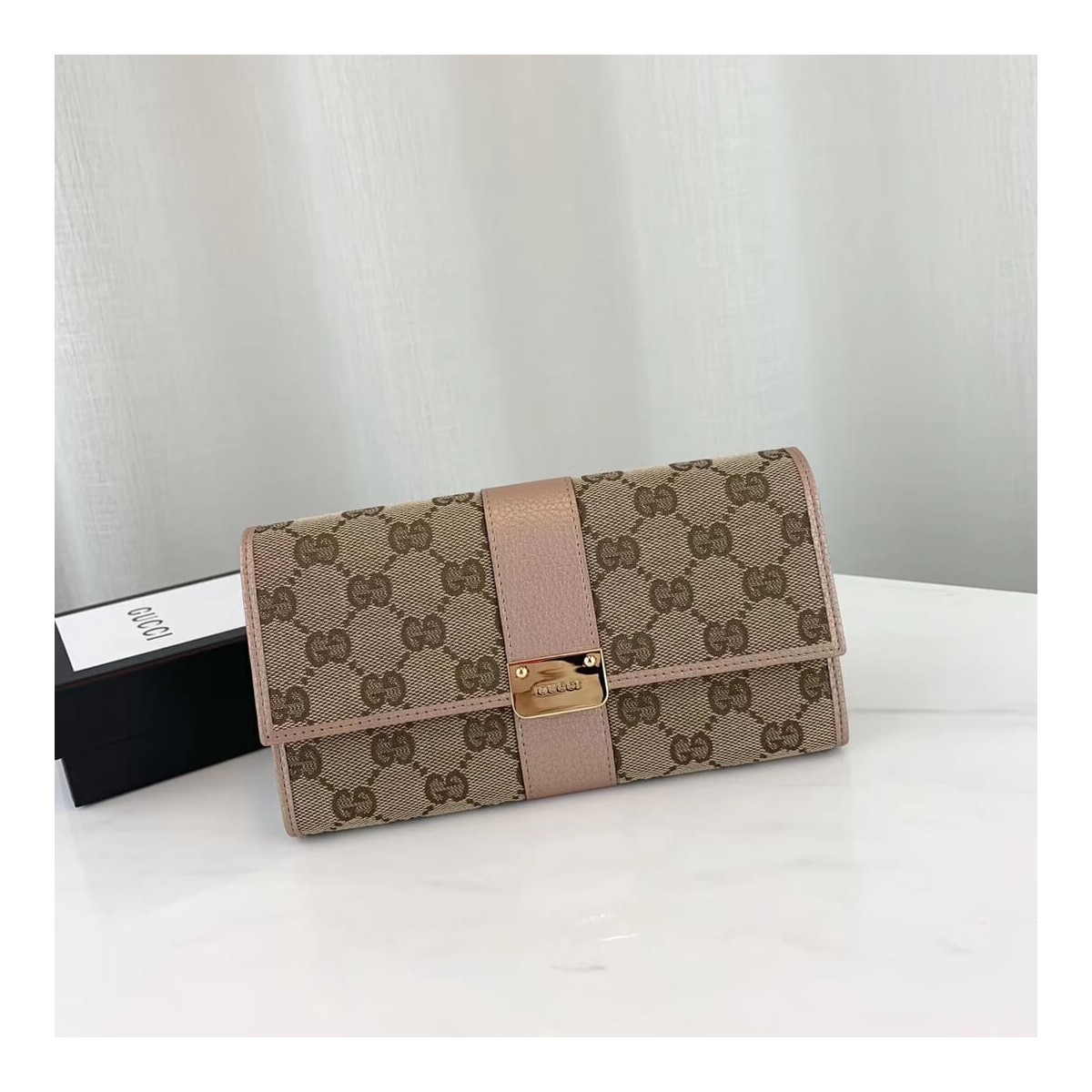 Gucci GG Continental Wallet 233028