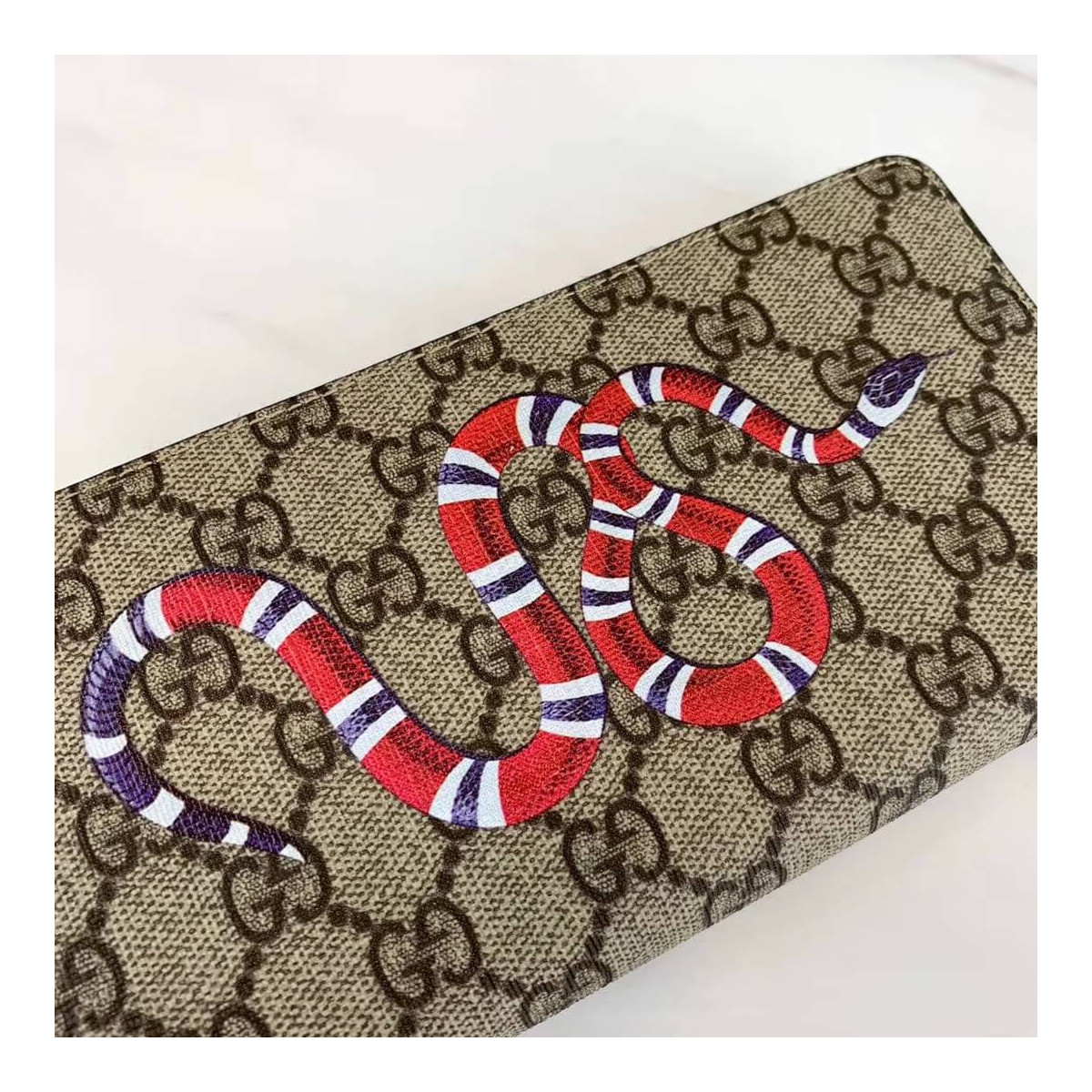 Gucci Kingsnake Print GG Supreme Zip Around Wallet 451273