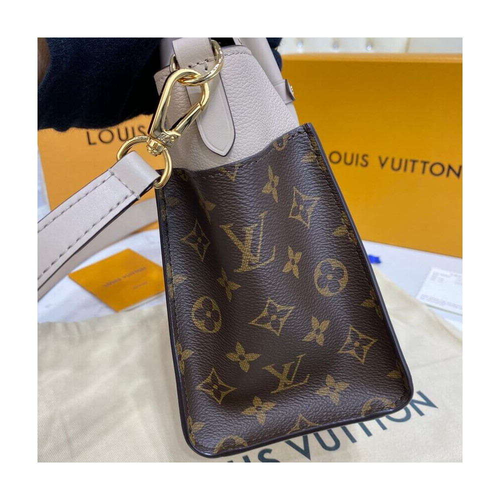 Louis Vuitton On My Side PM M57729 Greige