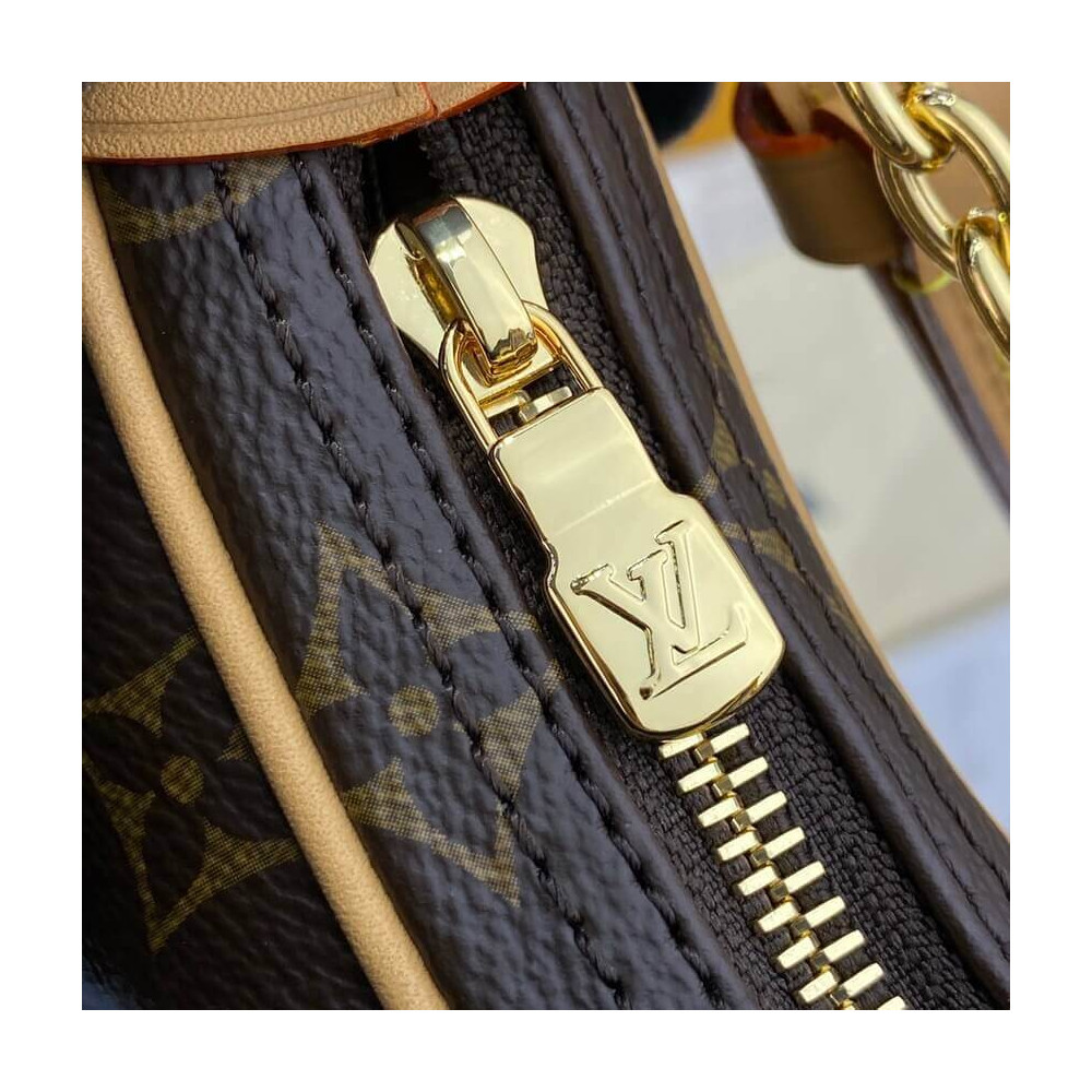 Louis Vuitton Monogram Canvas Loop Bag M81098