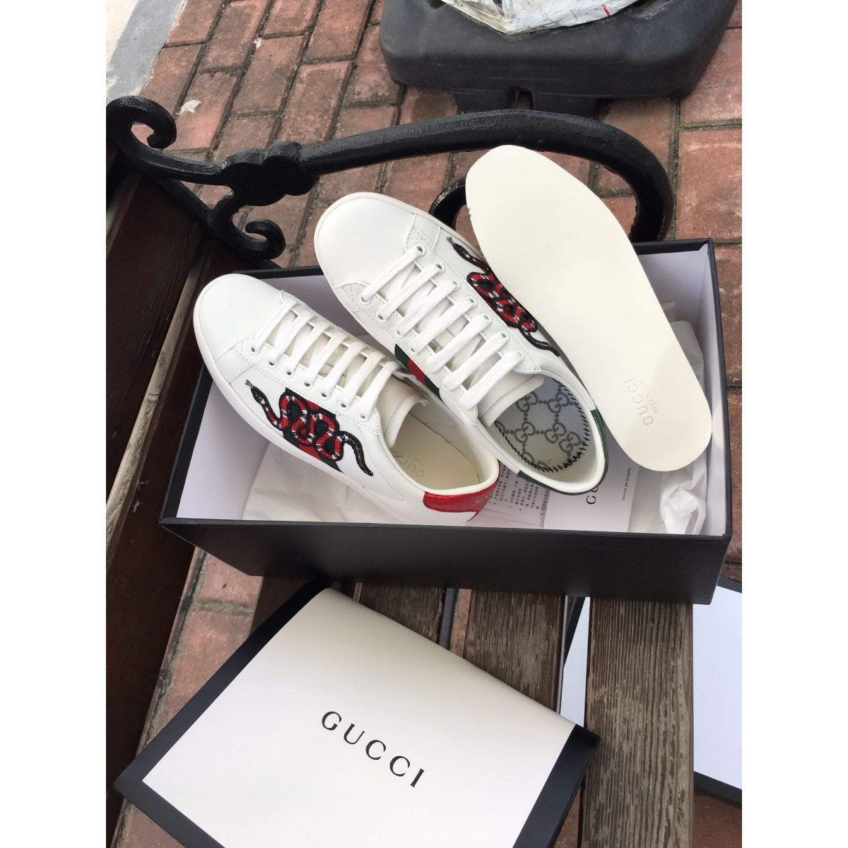 Gucci Ace Kingsnake Embroidered Sneaker 456230